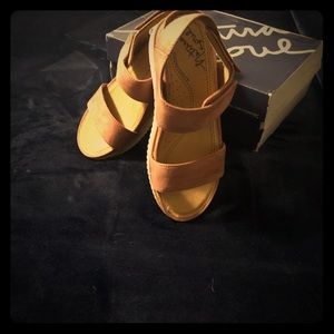 Naturalizer “Natural Soul” Kaila Sandals NWOT
